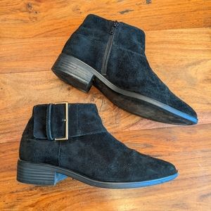 Vagabond black suede booties